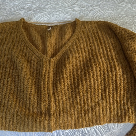 EUC free people moonbeam v-neck sweater - Picture 11 of 12